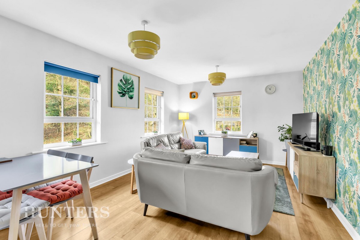 Gale Close, Littleborough, OL15 9EJ