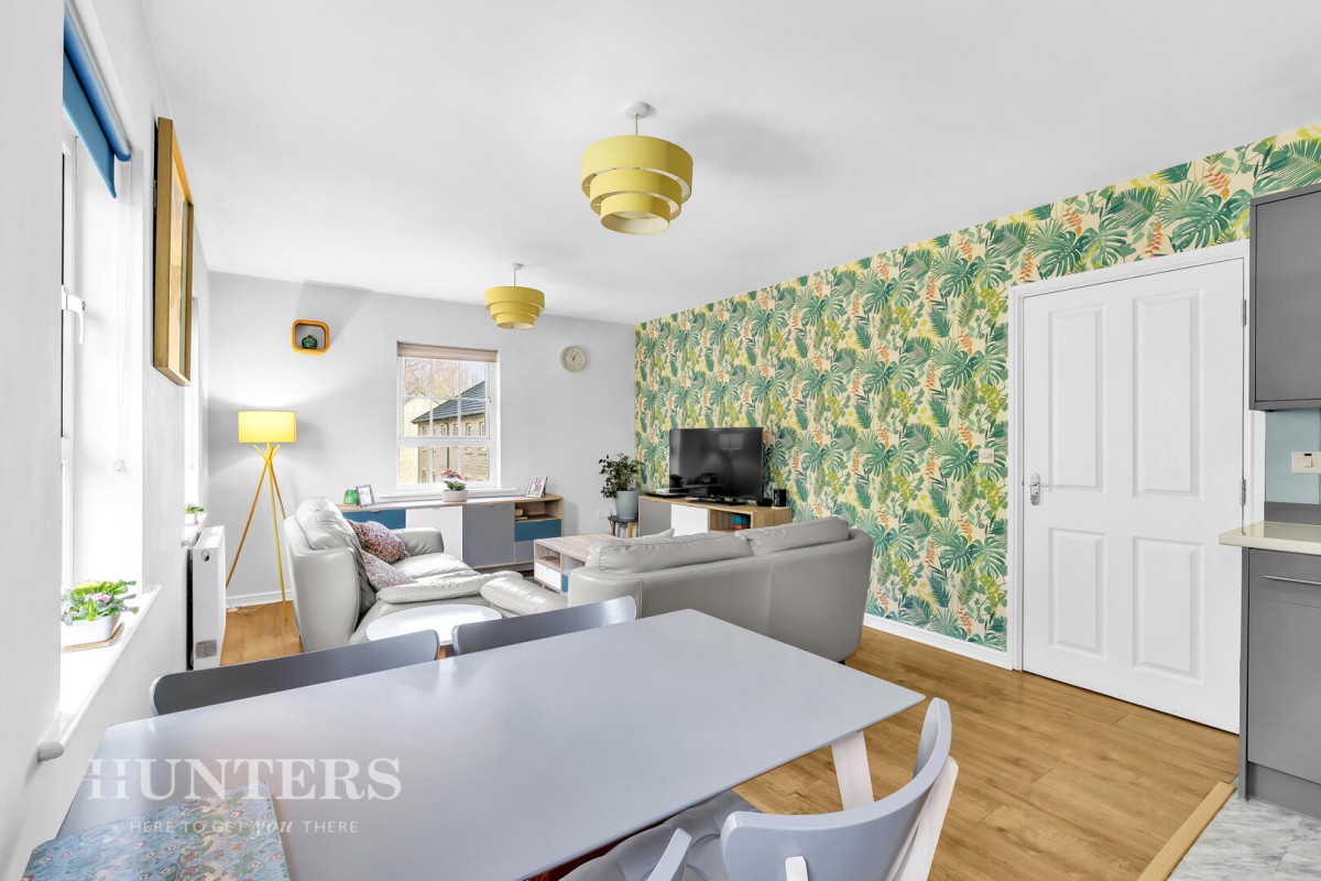 Gale Close, Littleborough, OL15 9EJ