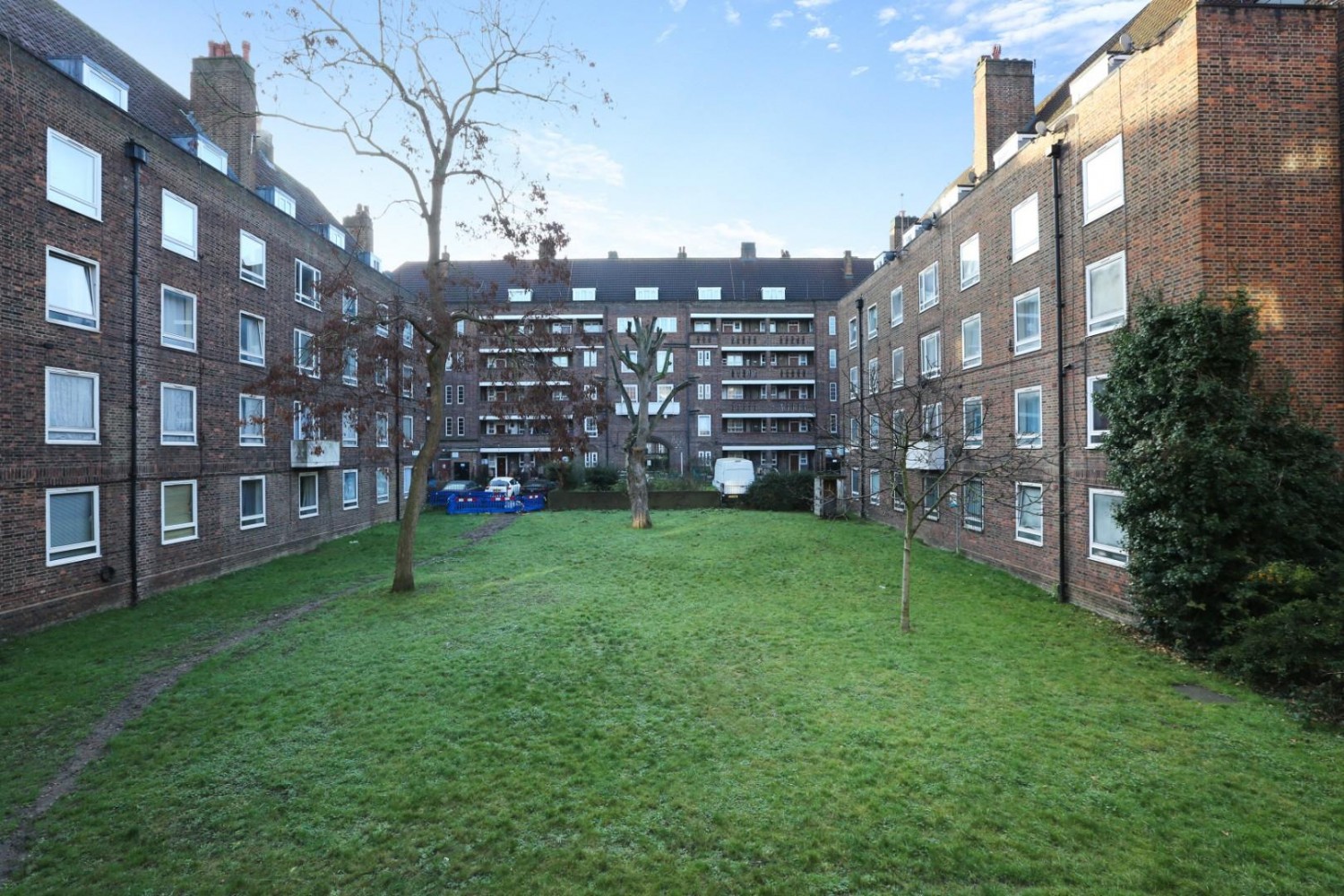 Peckham Road, London, SE5