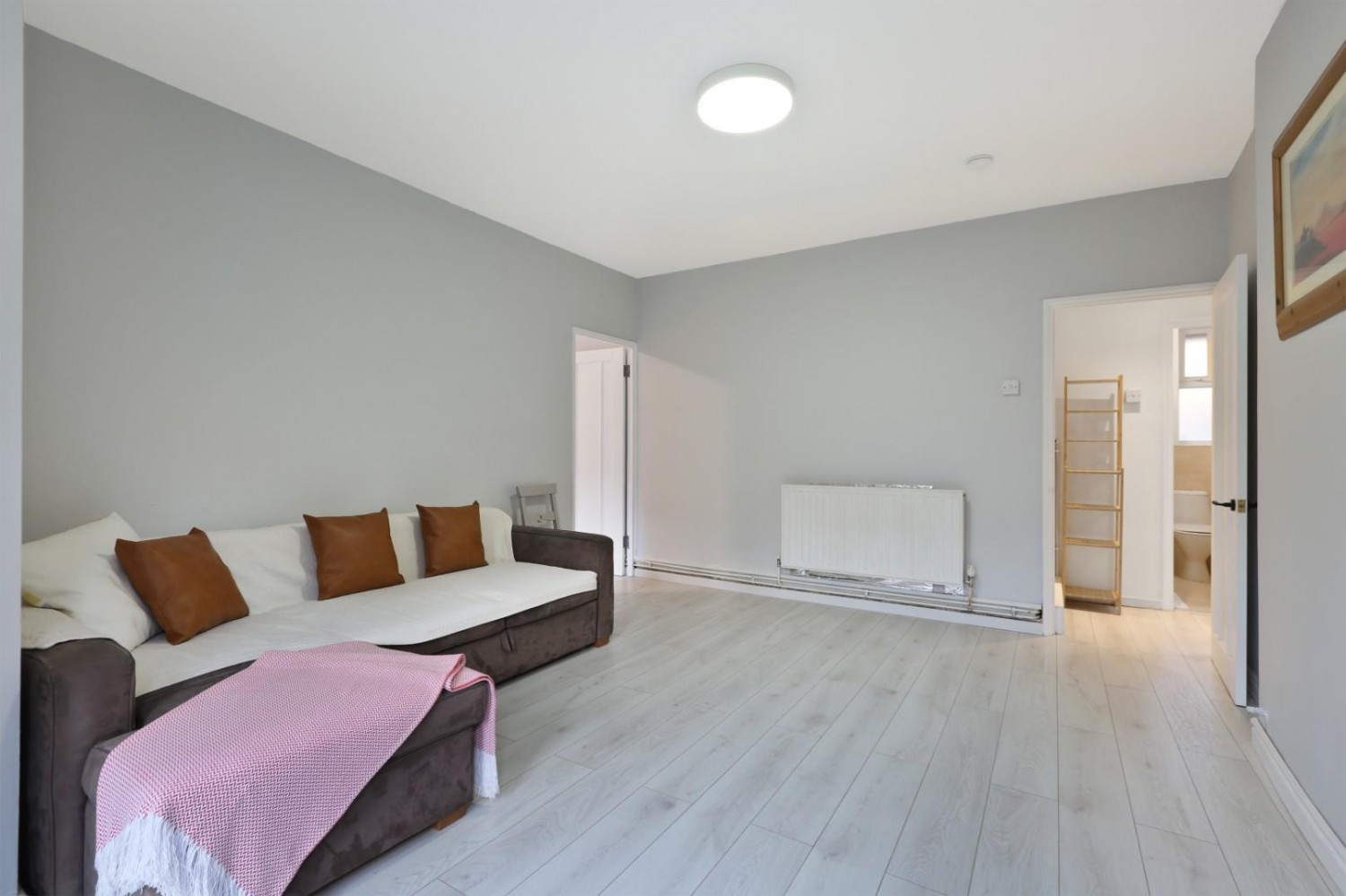 Peckham Road, London, SE5