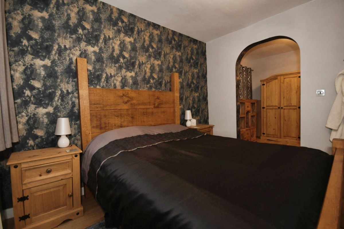 Hawthorne Street, Chesterfield, S40 2EG