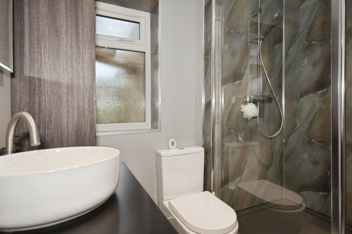 Hawthorne Street, Chesterfield, S40 2EG