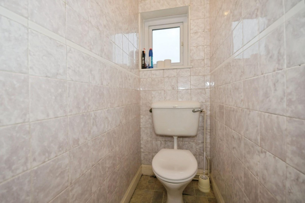 Brockwell Lane, Brockwell, Chesterfield, S40 4EH