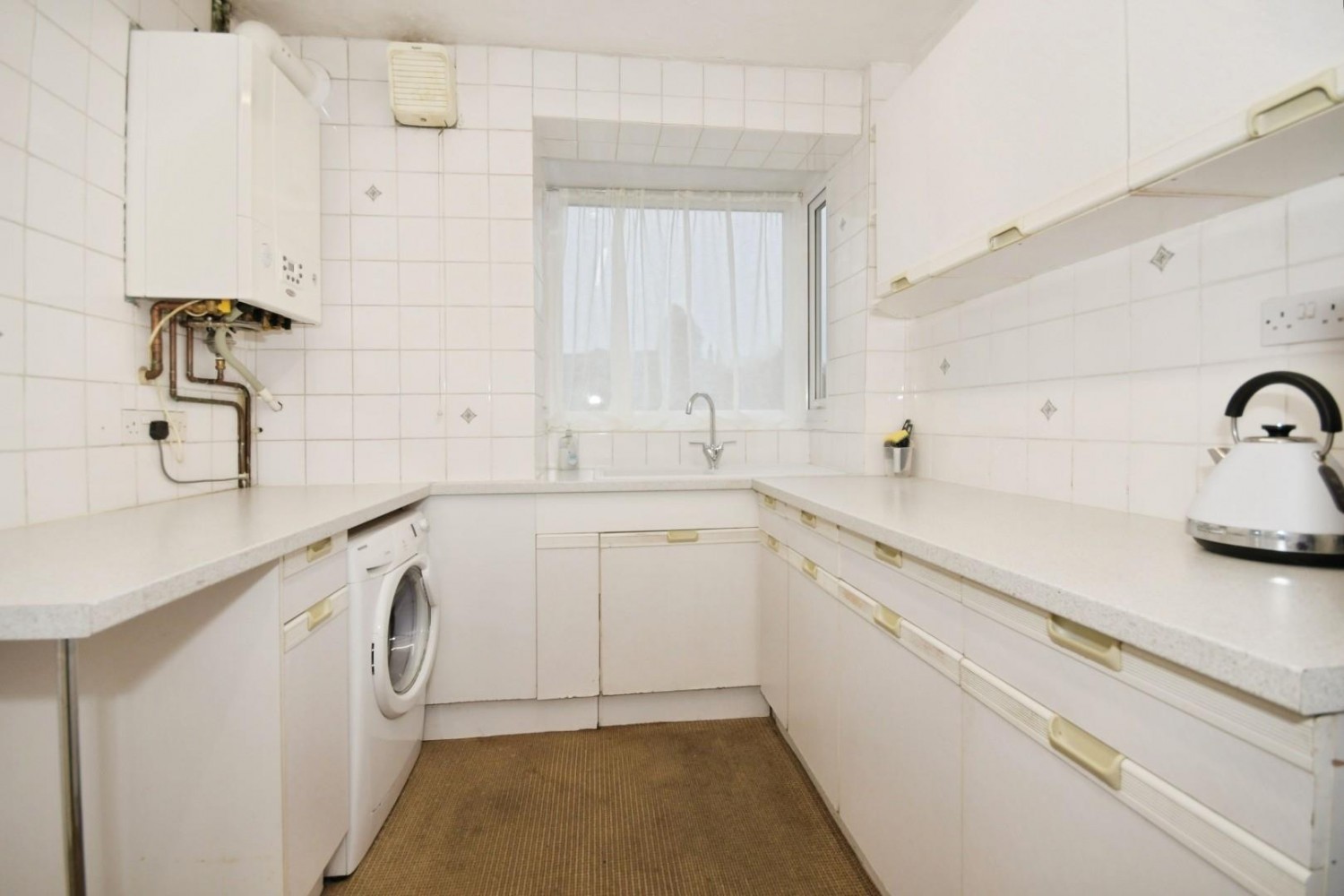 Brockwell Lane, Brockwell, Chesterfield, S40 4EH