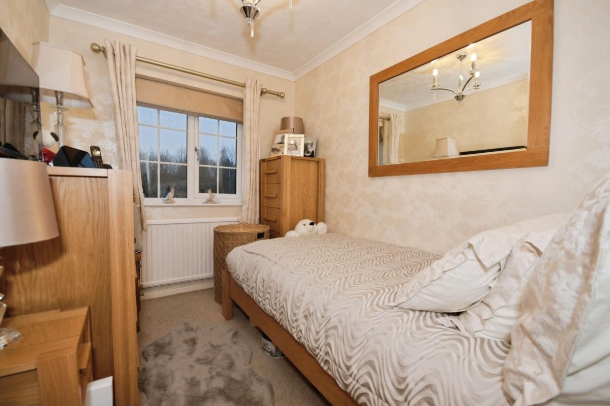 Marshfield Grove, Staveley, Chesterfield, S43 3QD