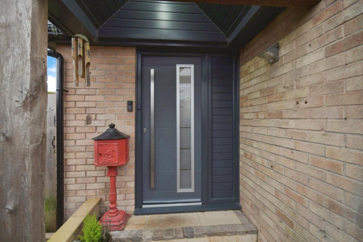 Marshfield Grove, Staveley, Chesterfield, S43 3QD