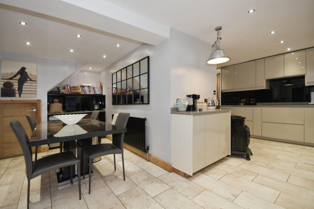 Marshfield Grove, Staveley, Chesterfield, S43 3QD