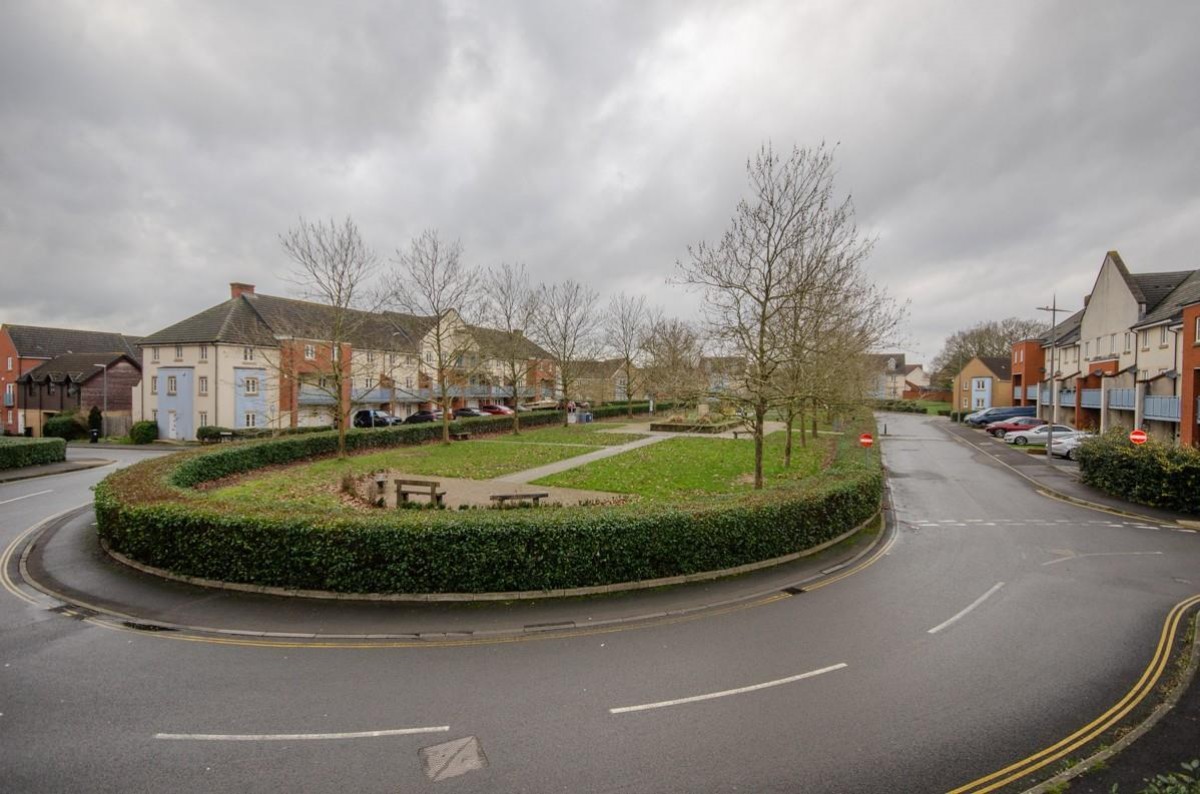 Arnold Road, Mangotsfield, Bristol, BS16 9LB