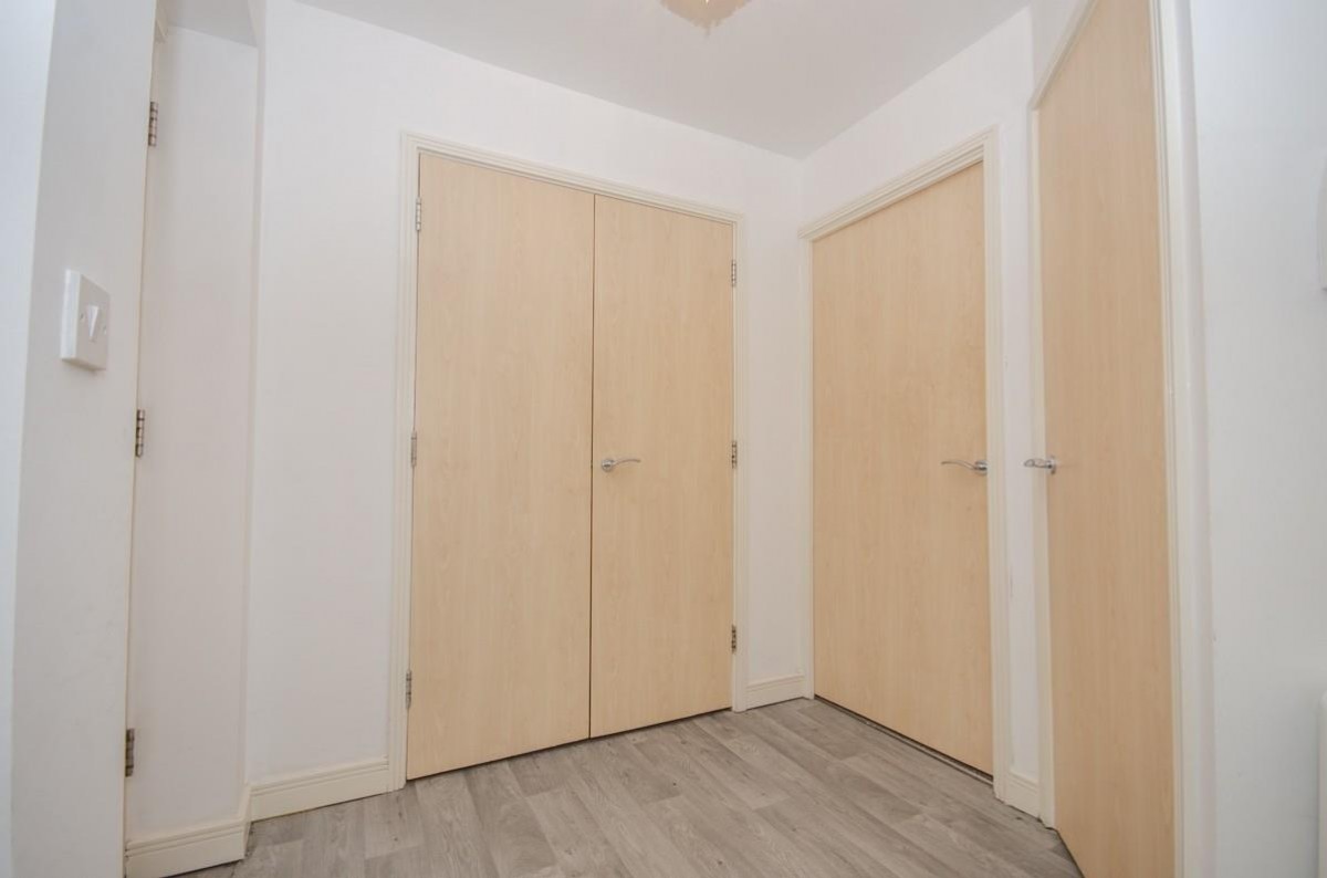 Arnold Road, Mangotsfield, Bristol, BS16 9LB