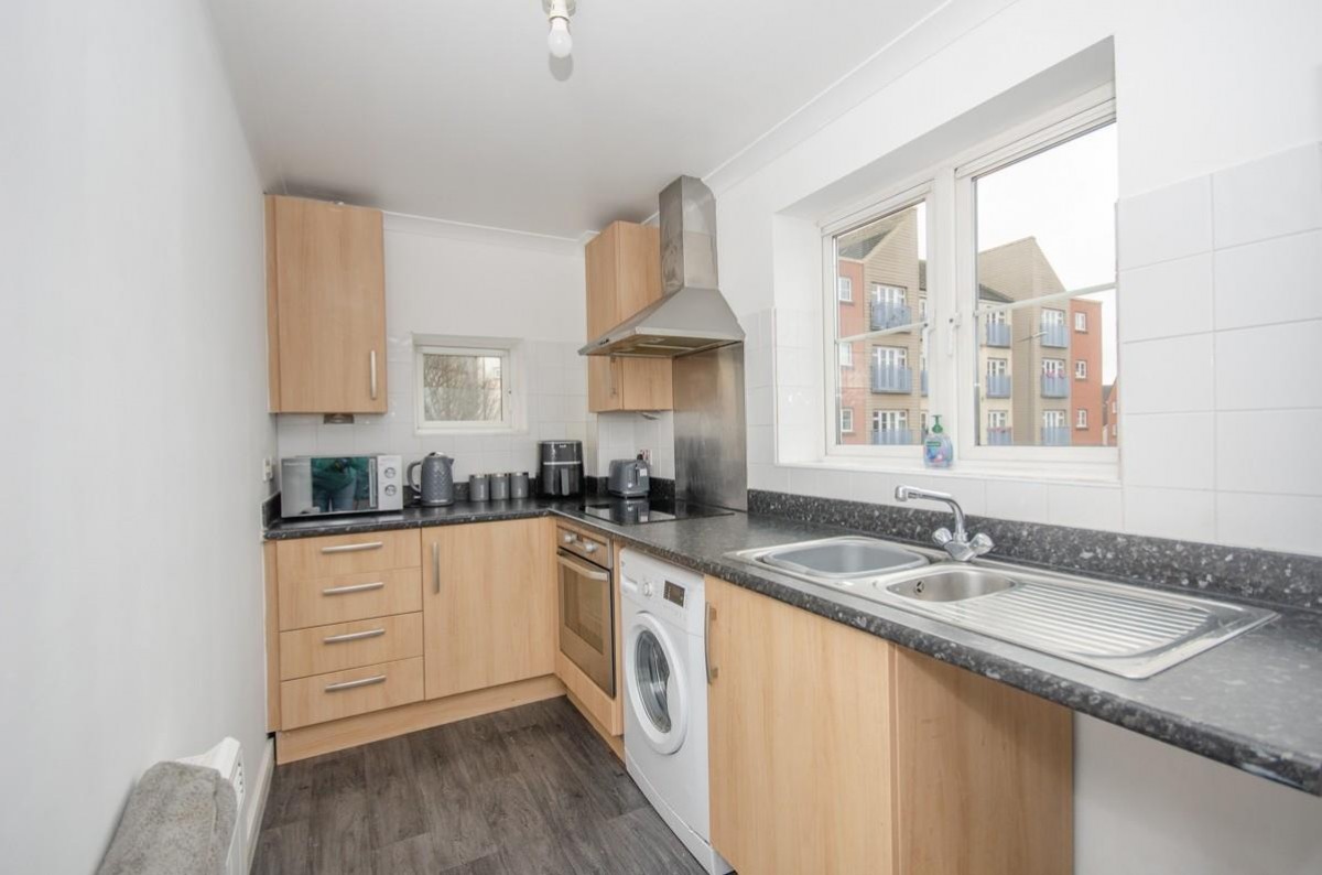 Arnold Road, Mangotsfield, Bristol, BS16 9LB