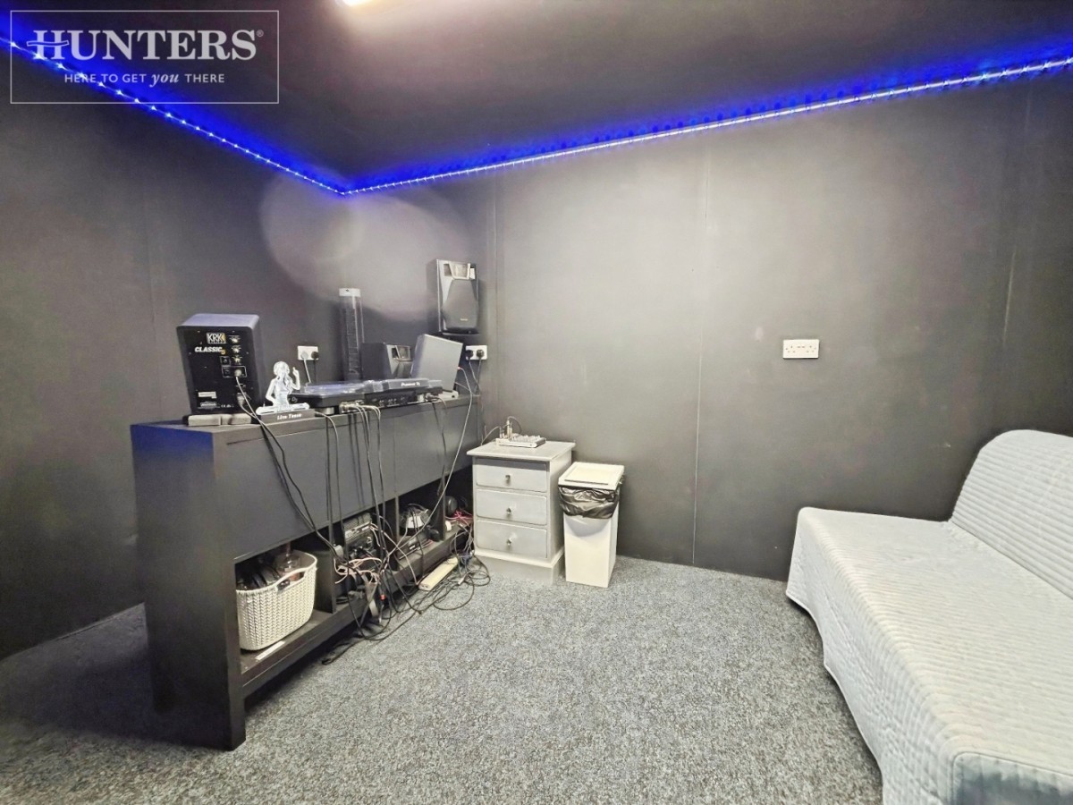 Bellscroft, Wombwell, Barnsley