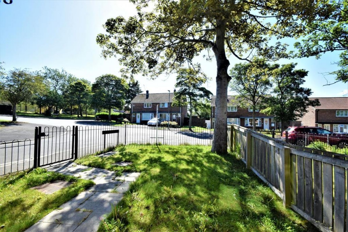 Fairbairn Road, Peterlee, County Durham, SR8 5EW
