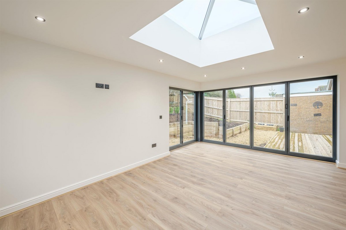 Elmwood Road, Stourbridge, DY8 5JL