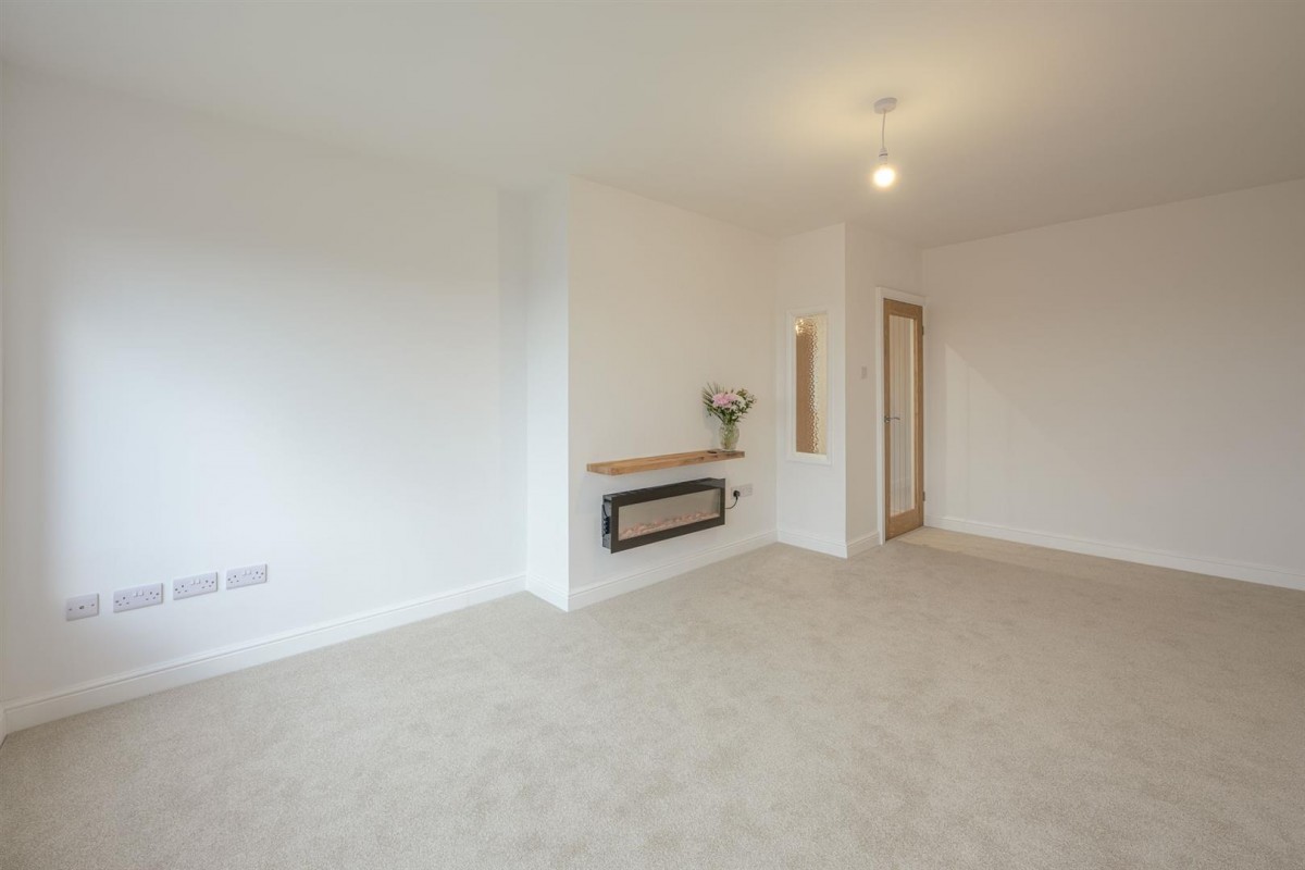 Elmwood Road, Stourbridge, DY8 5JL