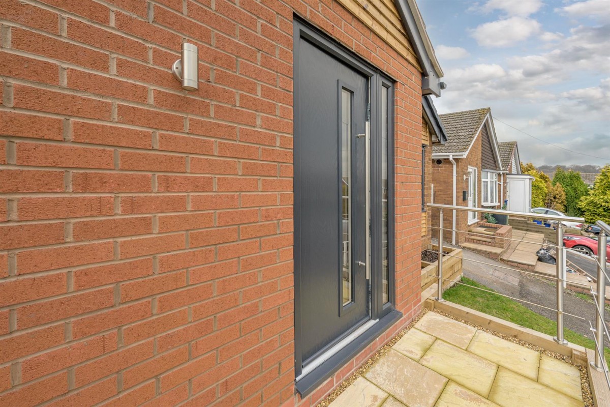 Elmwood Road, Stourbridge, DY8 5JL