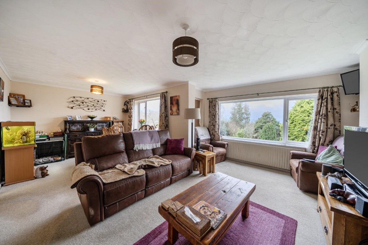 Orchard Leaze, Dursley