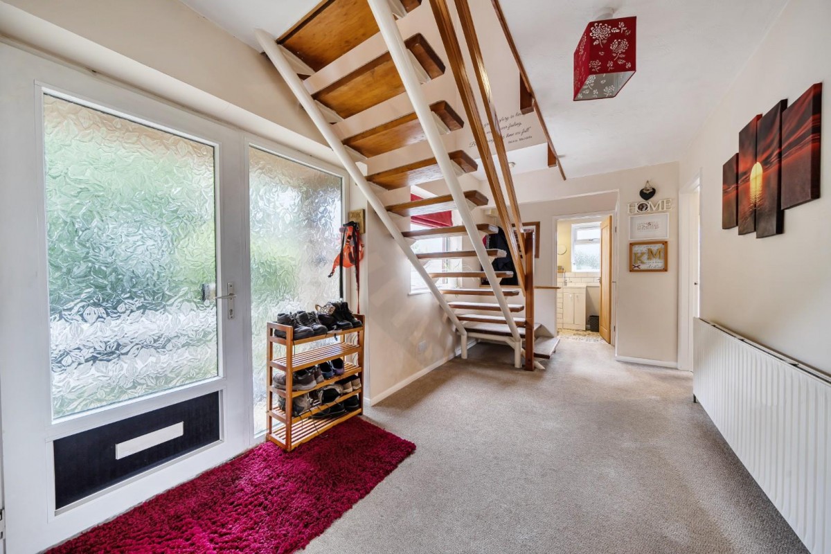 Orchard Leaze, Dursley