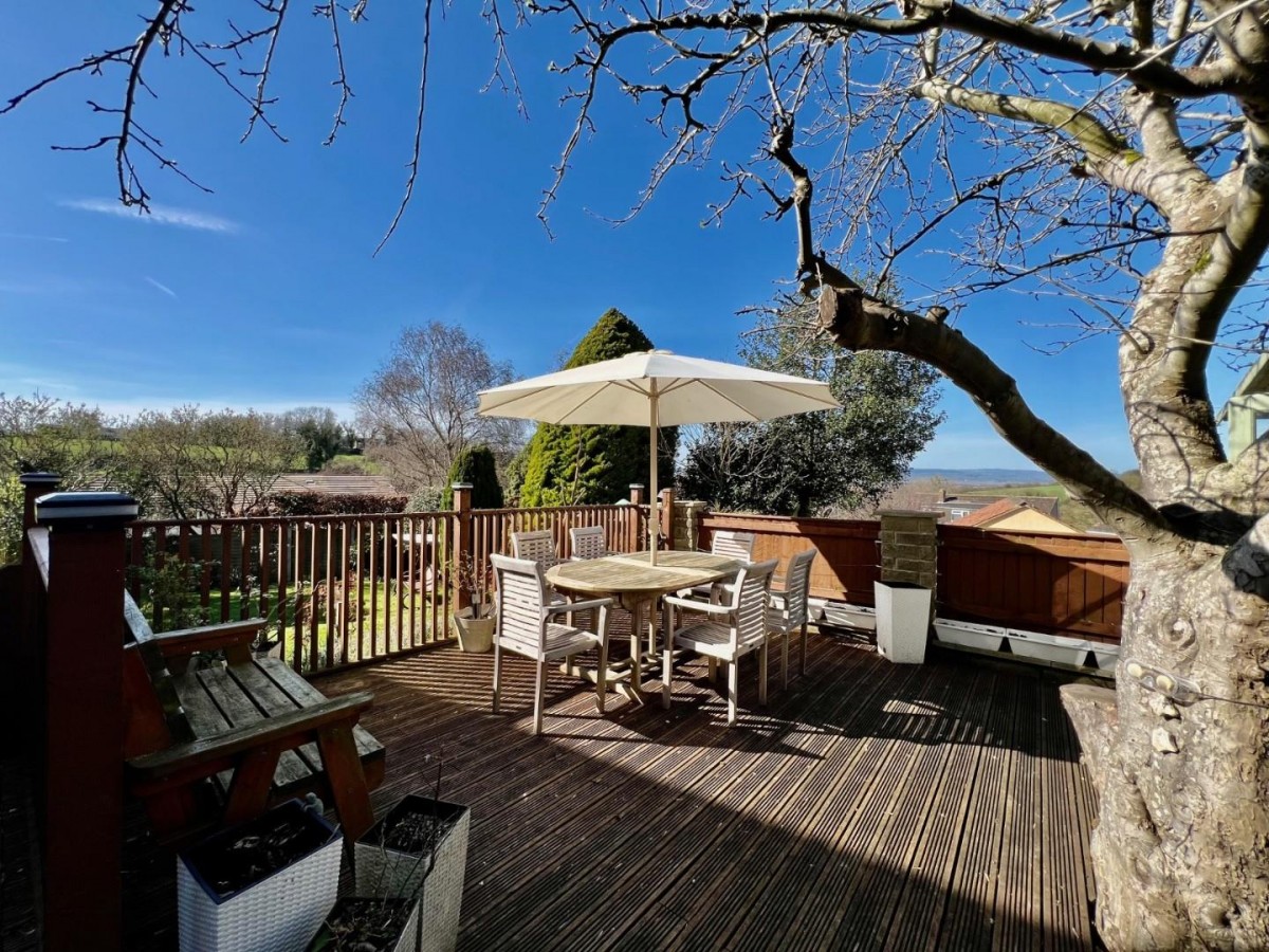 Orchard Leaze, Dursley