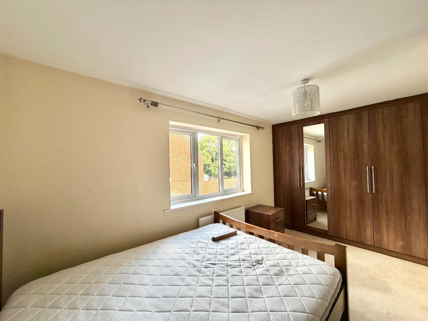 Albacore Way, Hayes