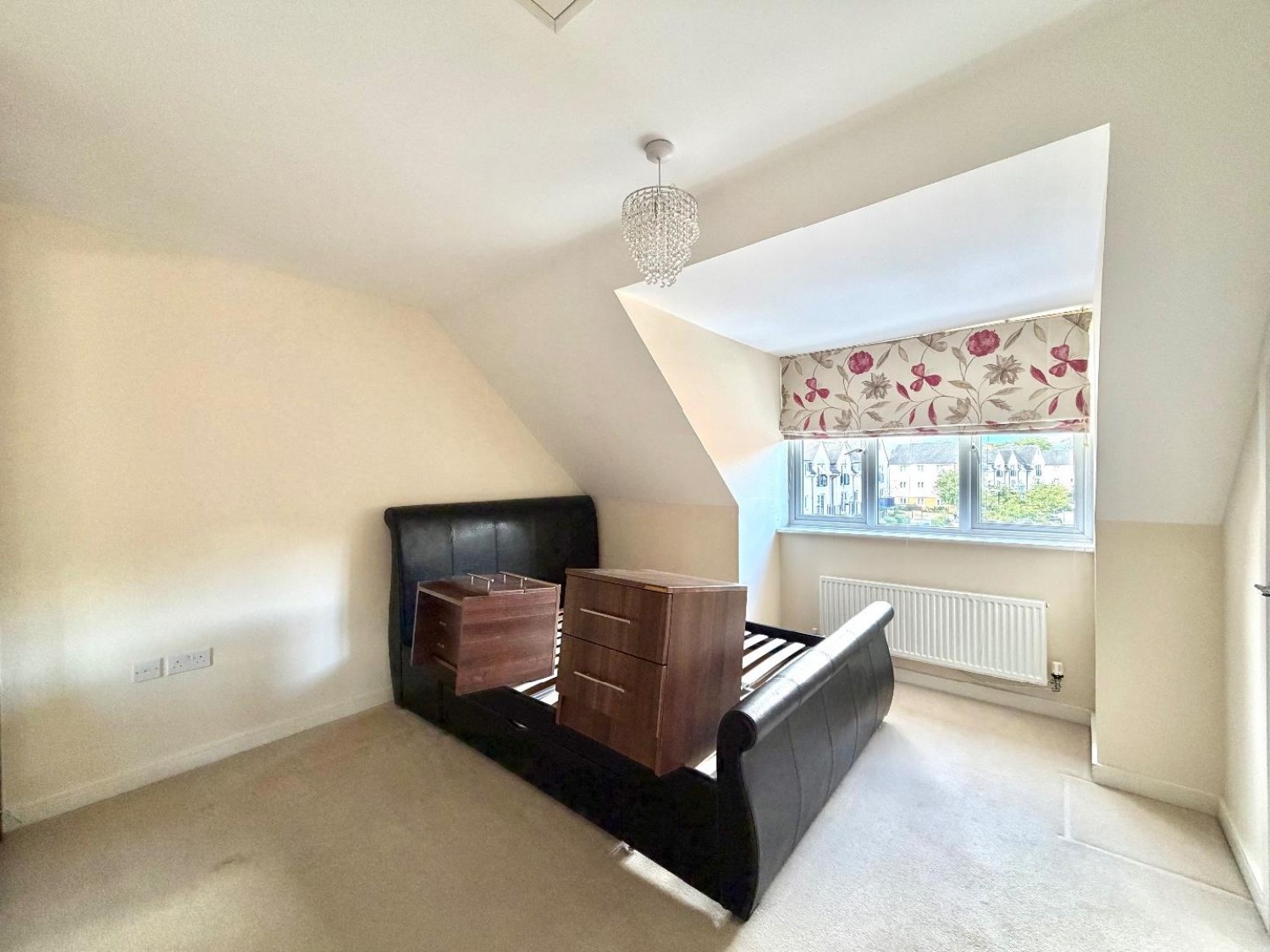 Albacore Way, Hayes