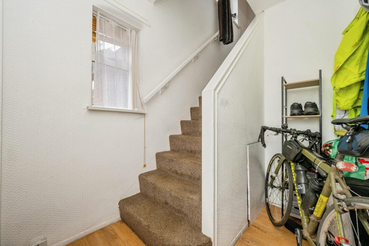 Sutton Avenue, Tamworth