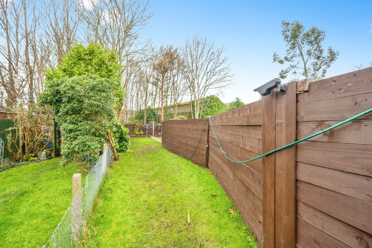 Sutton Avenue, Tamworth