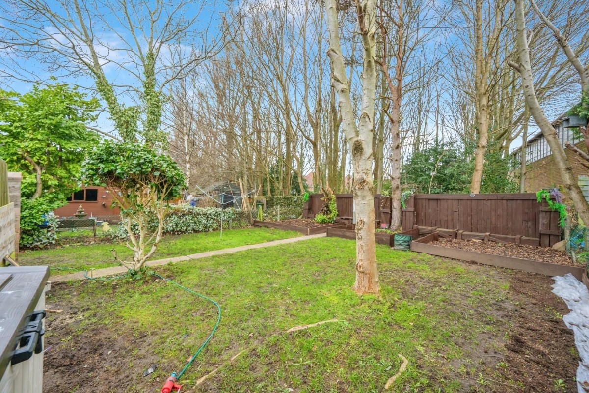 Sutton Avenue, Tamworth