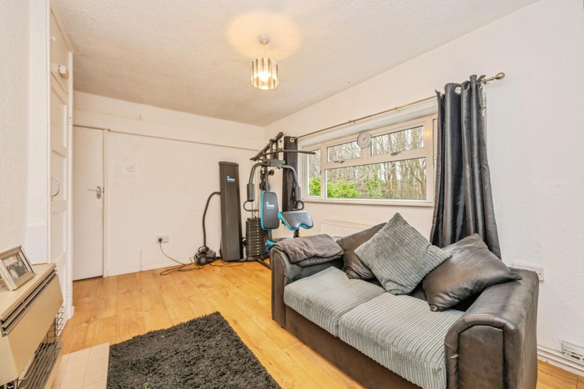 Sutton Avenue, Tamworth