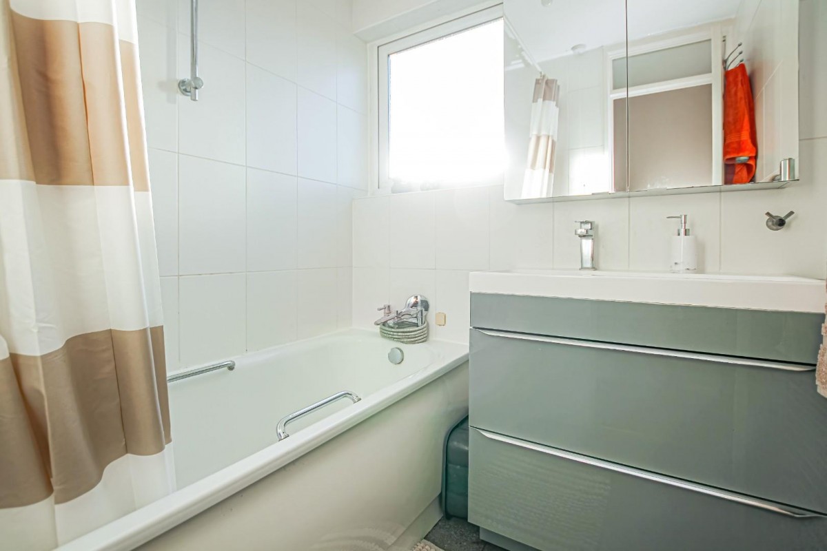 Meadow Way, Leighton Buzzard