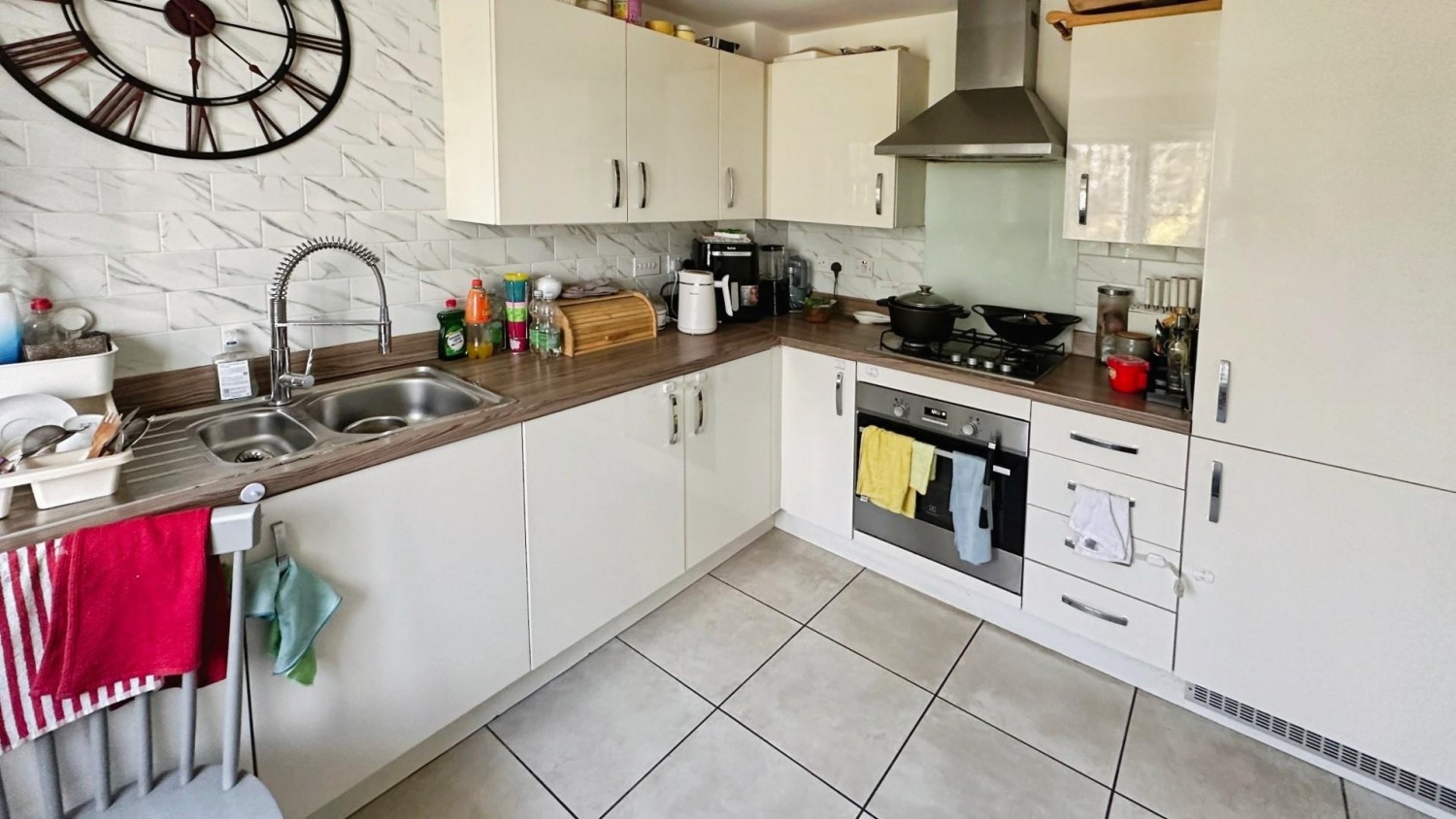 Henry Shute Road, Bristol