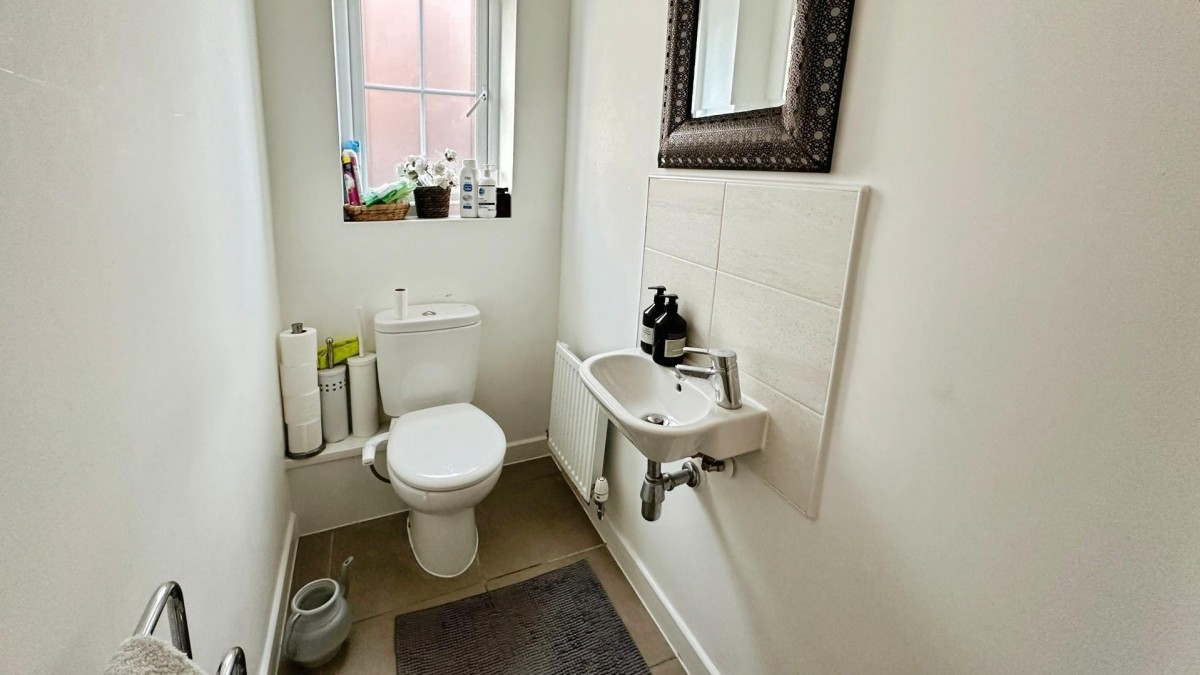 Henry Shute Road, Bristol