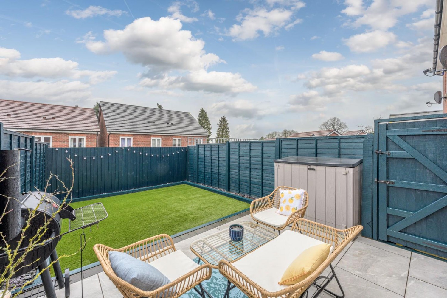 Appletree Close, Wombourne