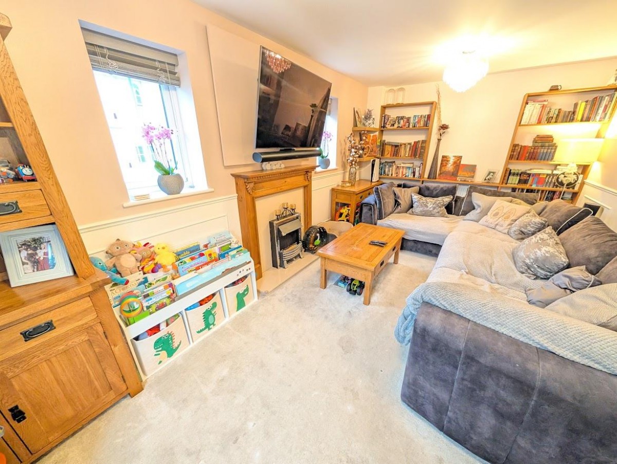 Meadow Brown Close, Thornbury, Bristol