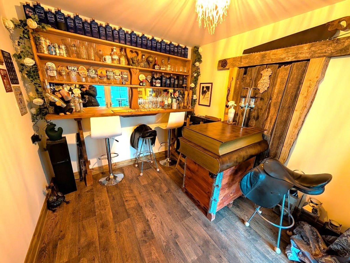 Meadow Brown Close, Thornbury, Bristol