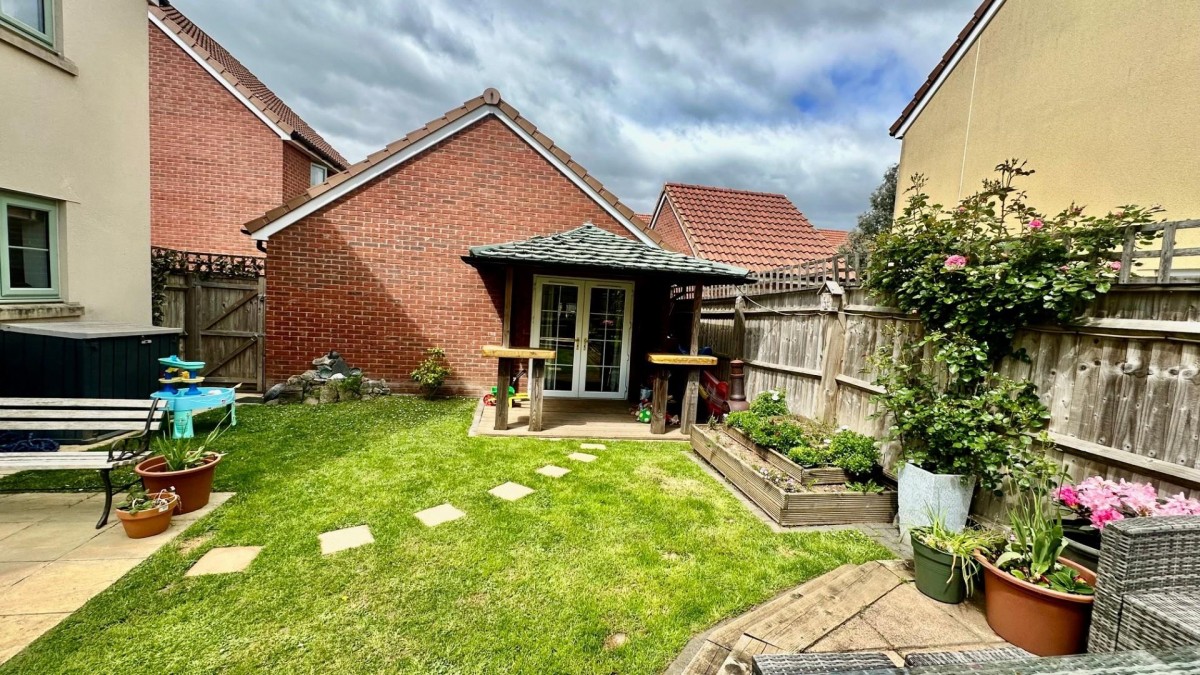 Meadow Brown Close, Thornbury, Bristol