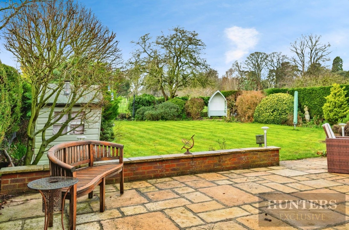 Maple Walk, Brandesburton, Driffield