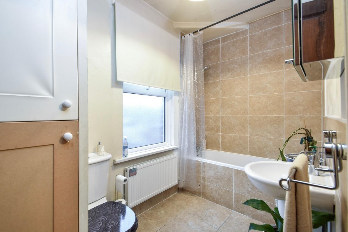 The Avenue, Harrogate