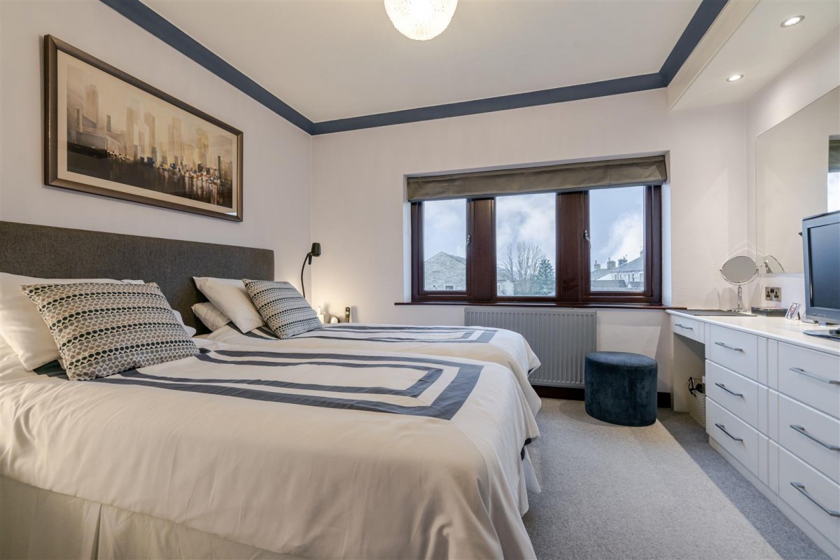 Sun Street, Cononley