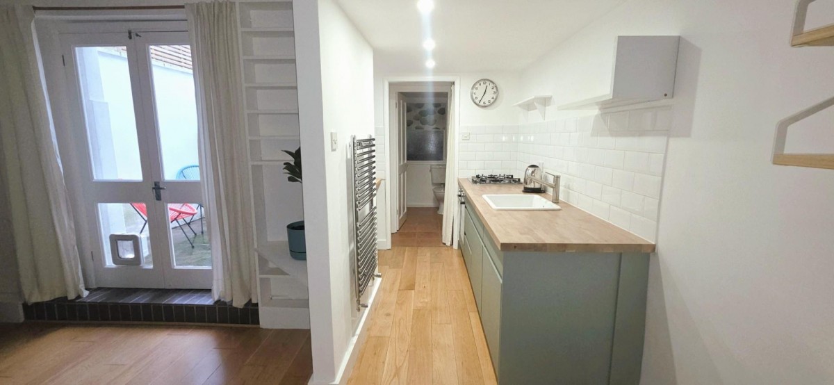 Londesborough Road, London, N16