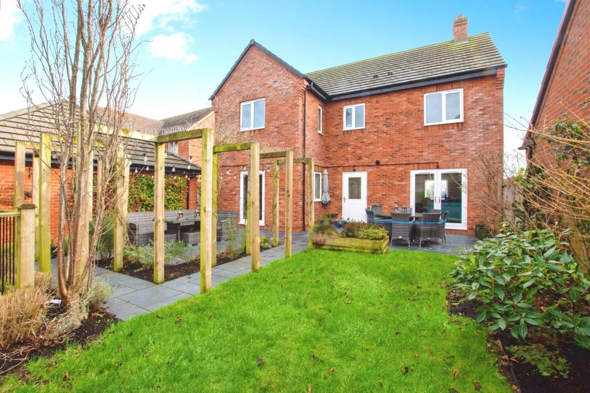 Yoxall Way, Streethay, Lichfield