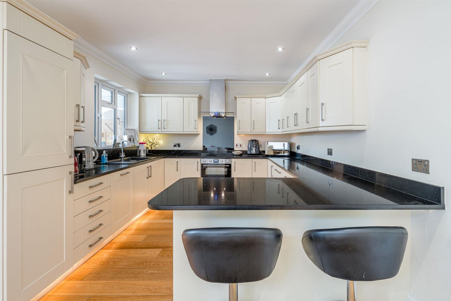 Middlefield Lane, Hagley, Stourbridge, DY9 0PY