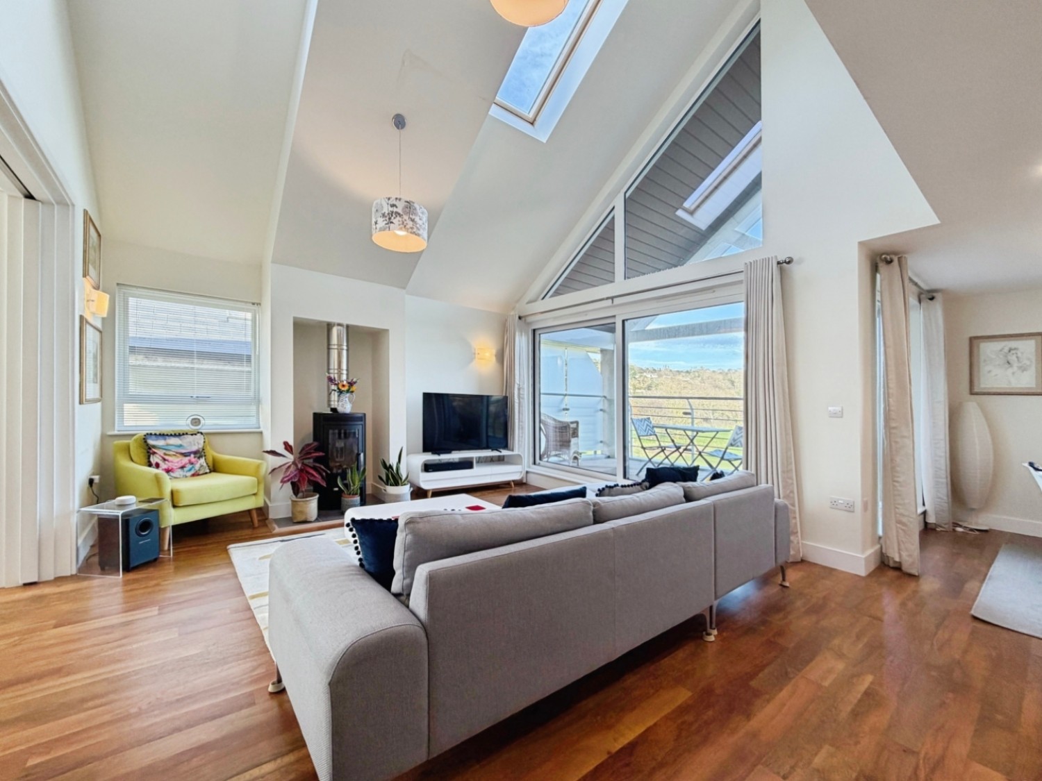 Imperial Gardens, Hythe