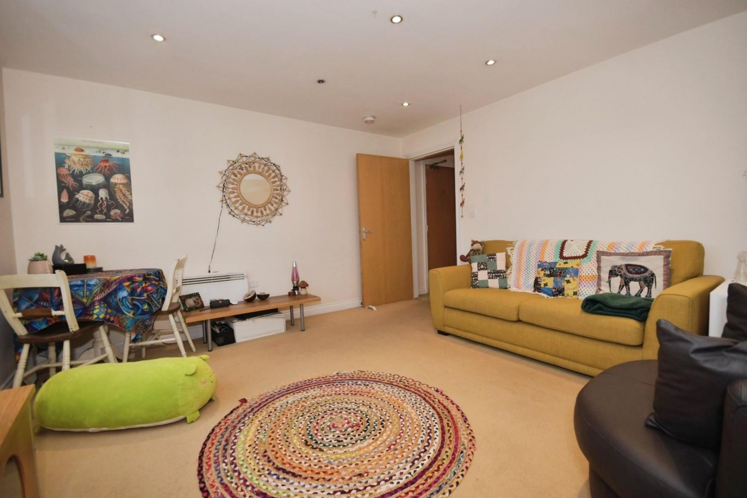 Linacre House, Archdale Close, Chesterfield, S40 2GE