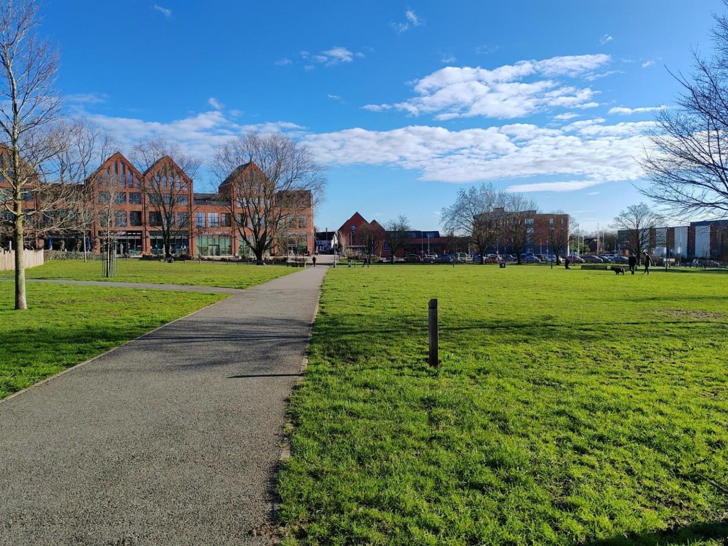 Earle Crescent, Wokingham
