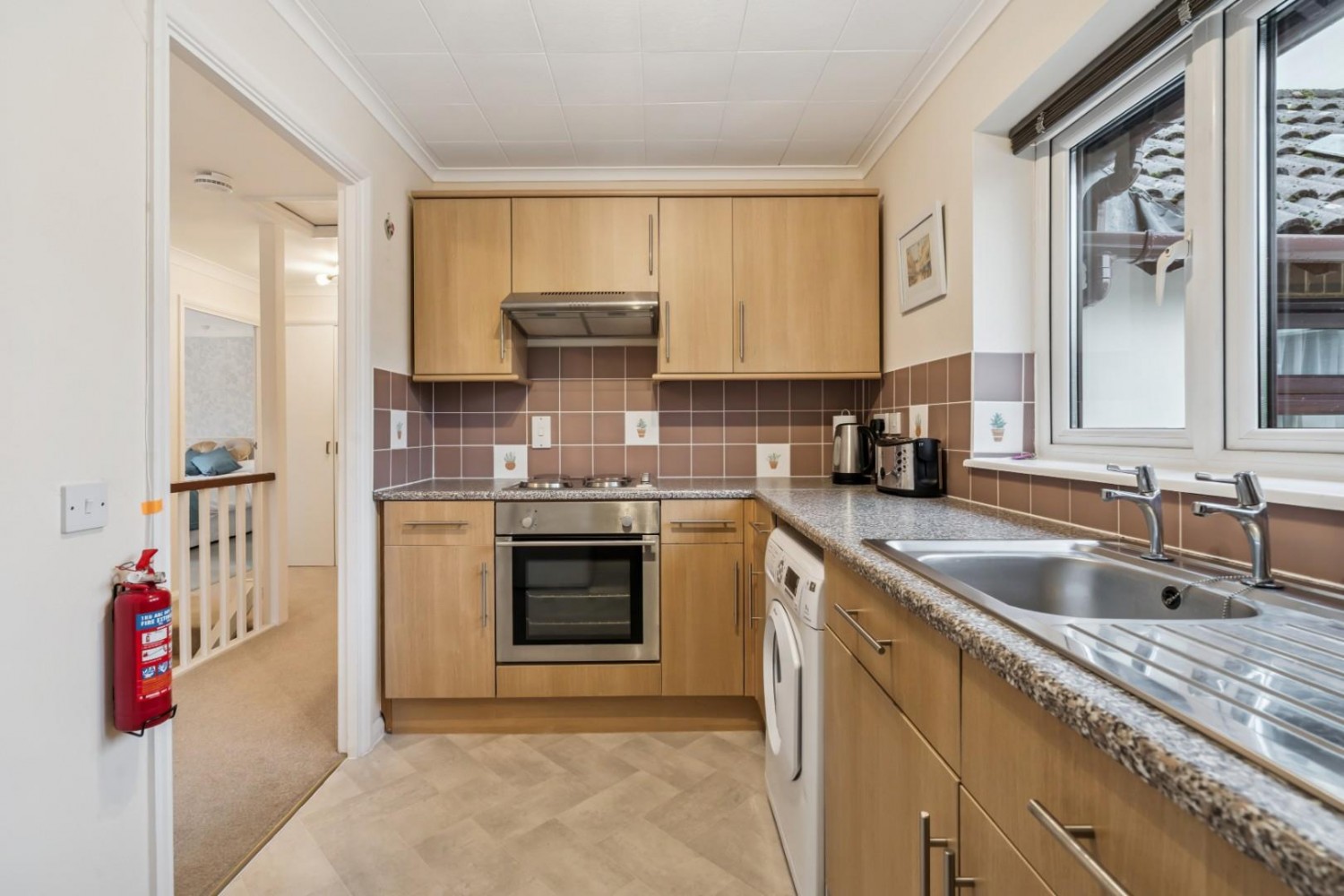 Windsor Court, King George V Road, Amersham, Buckinghamshire, HP6 5AN