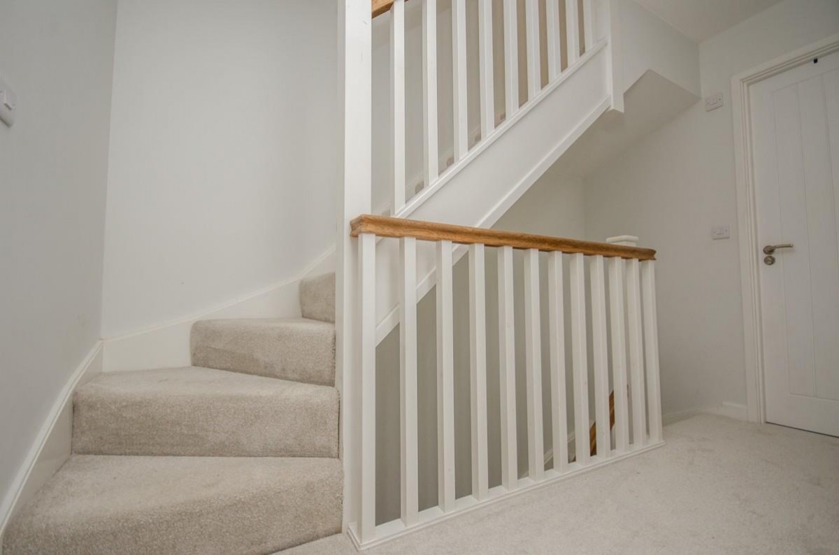 Cleeve Mews, Downend, Bristol, BS16 6EU