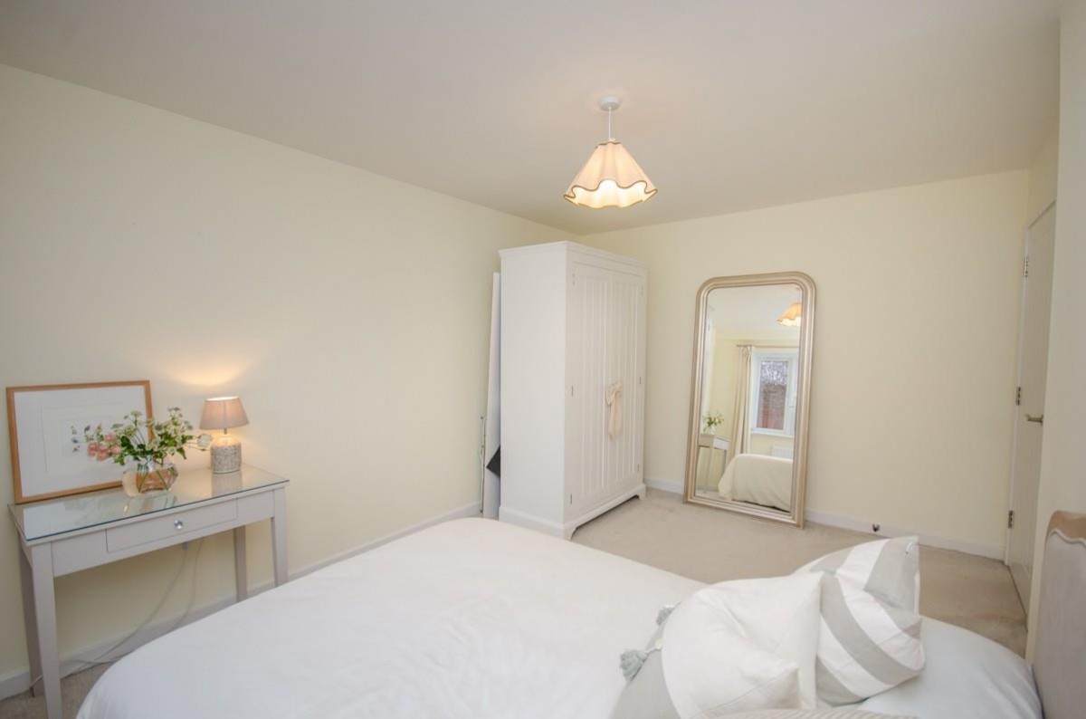 Cleeve Mews, Downend, Bristol, BS16 6EU