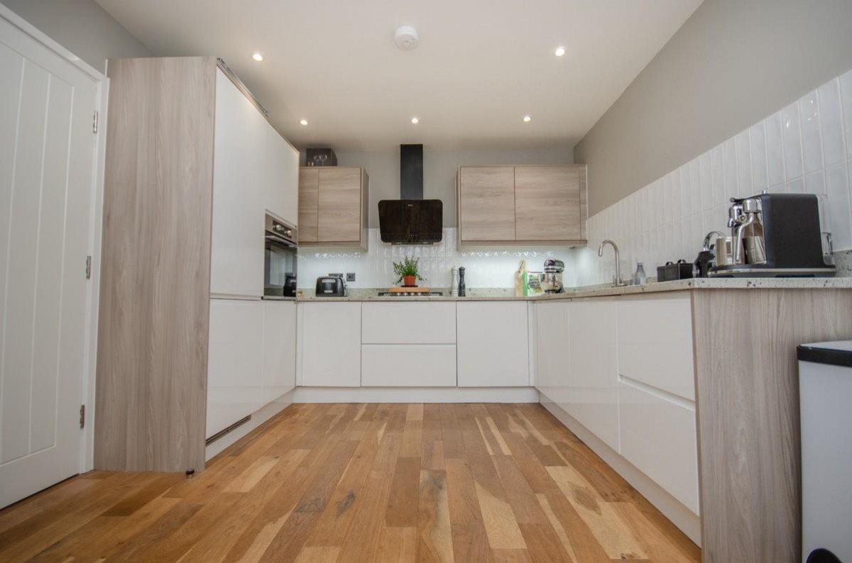 Cleeve Mews, Downend, Bristol, BS16 6EU