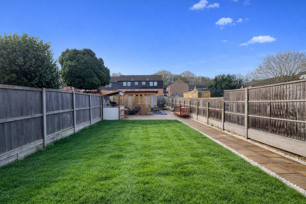 Old Park Avenue, Canterbury