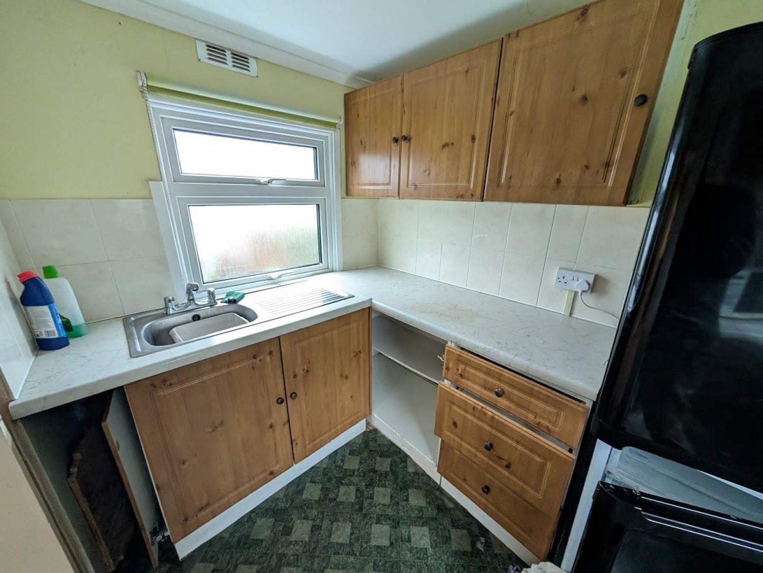 Old Gloucester Road, Alveston